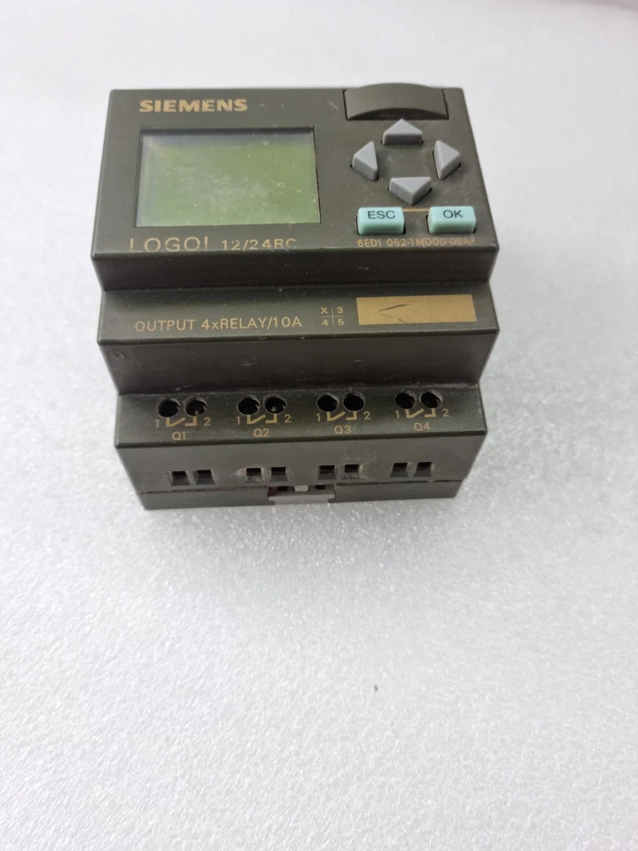 Siemens 6ED1052-1MD00-0BA5 12/24VDC 12/24RC LOGO 6ED10521MD000BA5 (USED)